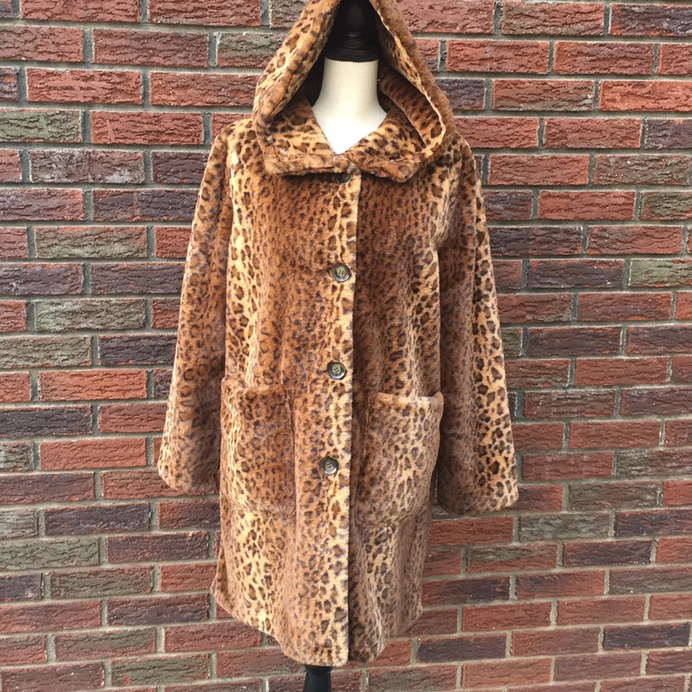 🆕 Bernardo Faux Fur Coat